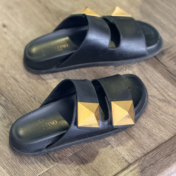 Valentino Garavani Black and Gold Sandals - Picture 3 of 8